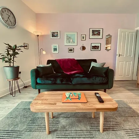 Apartamento Tideway With Private Parking Space Whitby