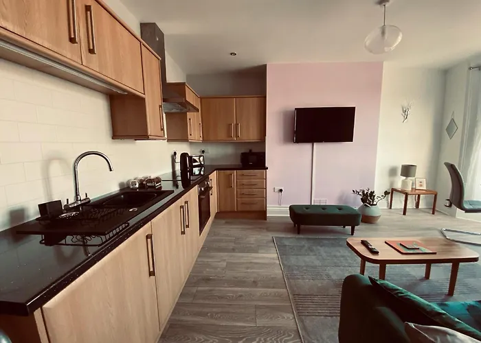 Tideway With Private Parking Space Apartman